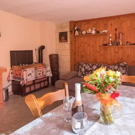 By Guide ヴィラ *